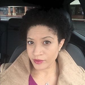 Meet your Posher, Camille